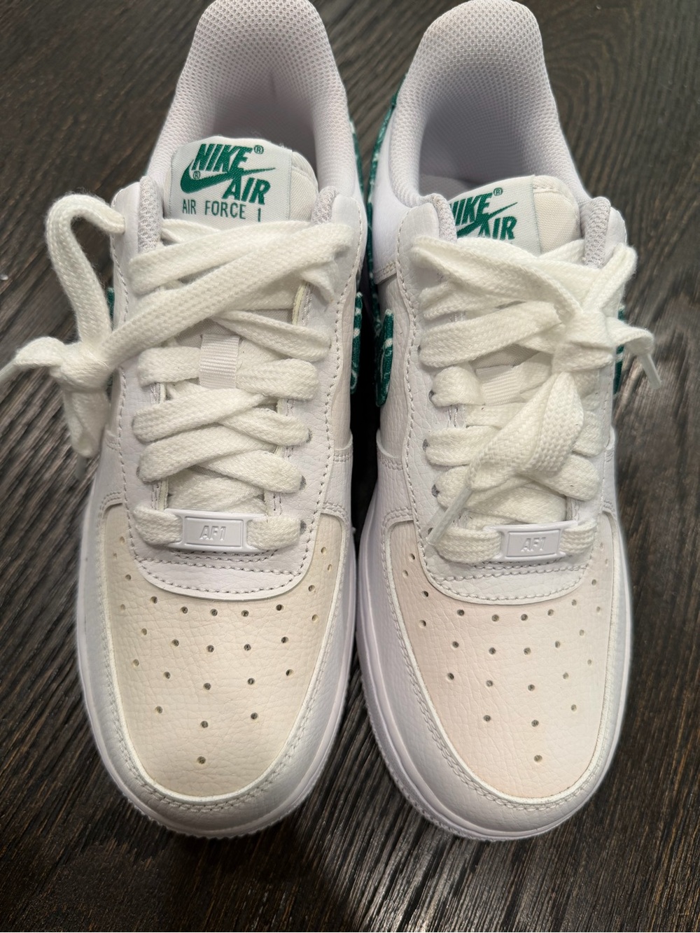 Women's Nike Air Force 1 Low '07 Essential Green Paisley size 7 - Picture 4 of 11